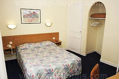Отель Cosy Monceau