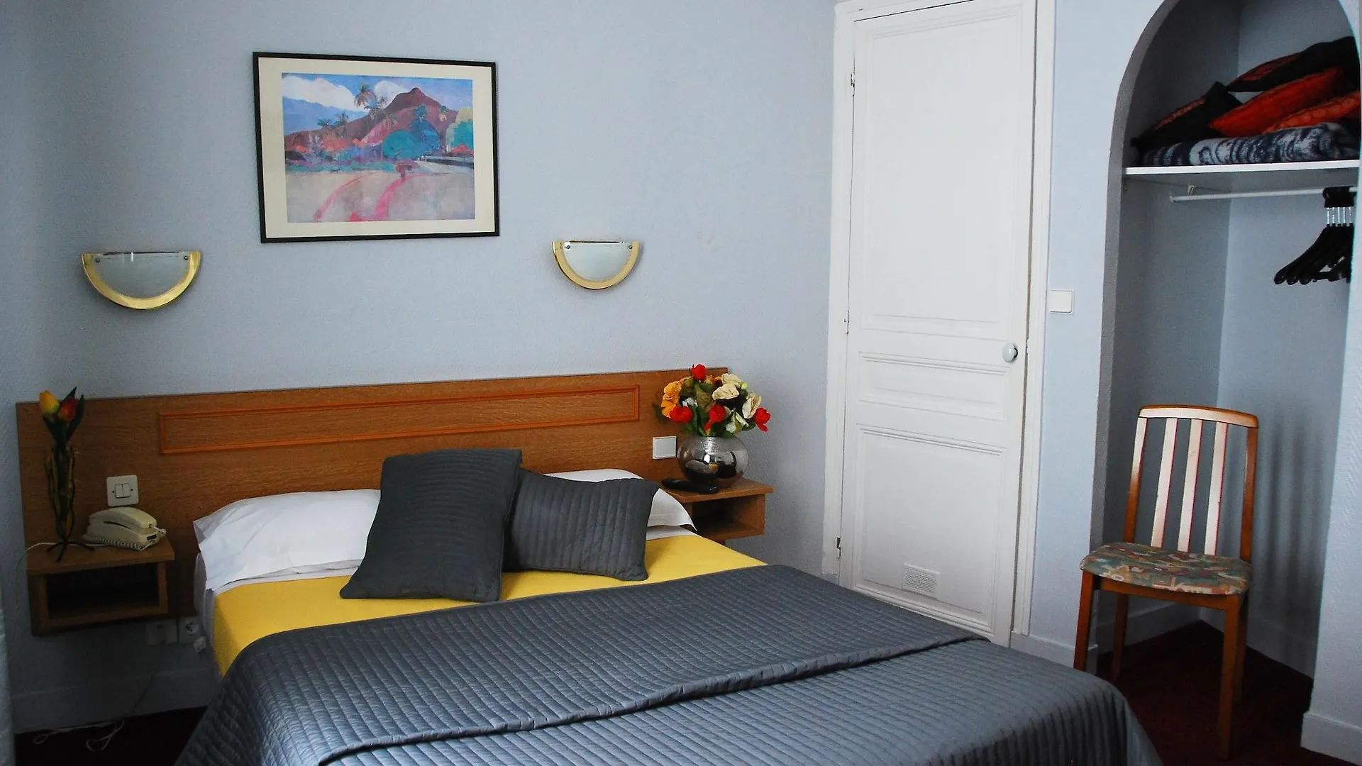 Cosy Monceau 2*