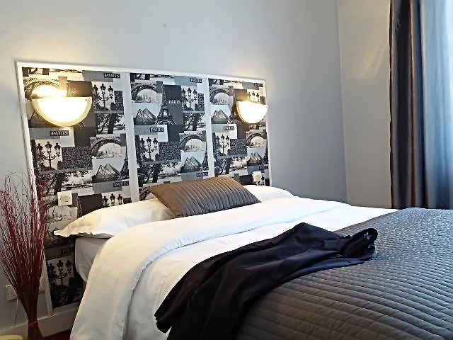 Cosy Monceau 2*