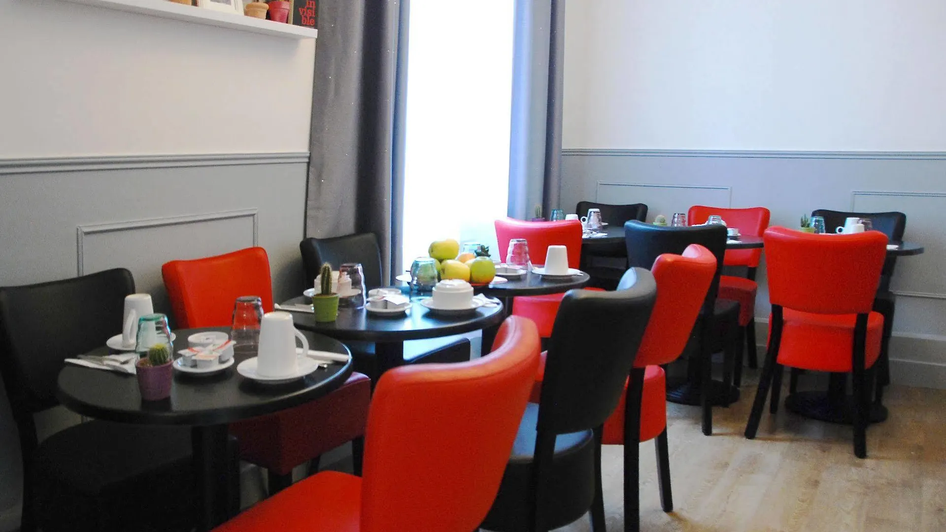 Cosy Monceau Paris